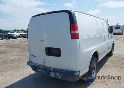 2011 Chevrolet Express G2500 Work Van from USA, damaged, VIN 1GCWGFCA3B1150341